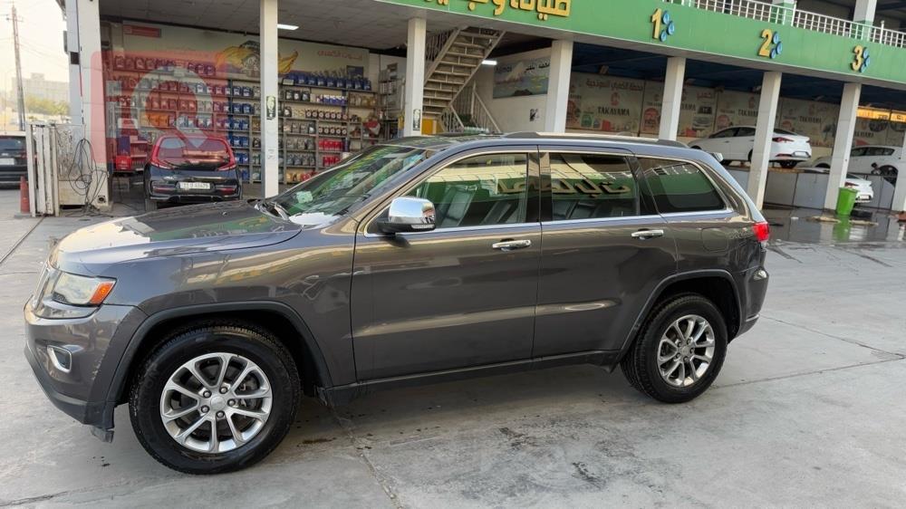 جيب جراند شيروكي